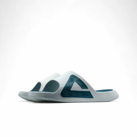 Peak Taichi Slippers